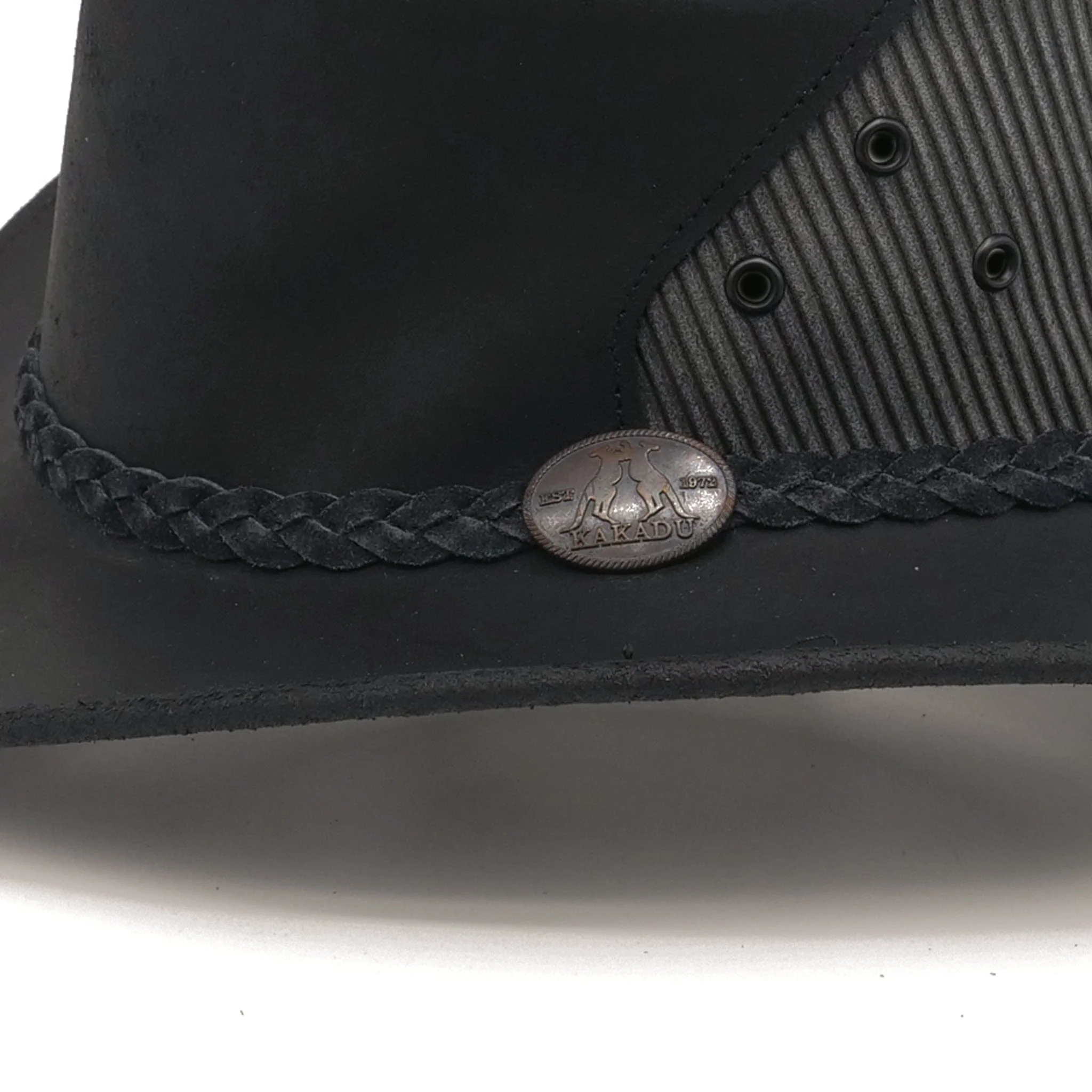 Zetland Leather Hat - Image 5