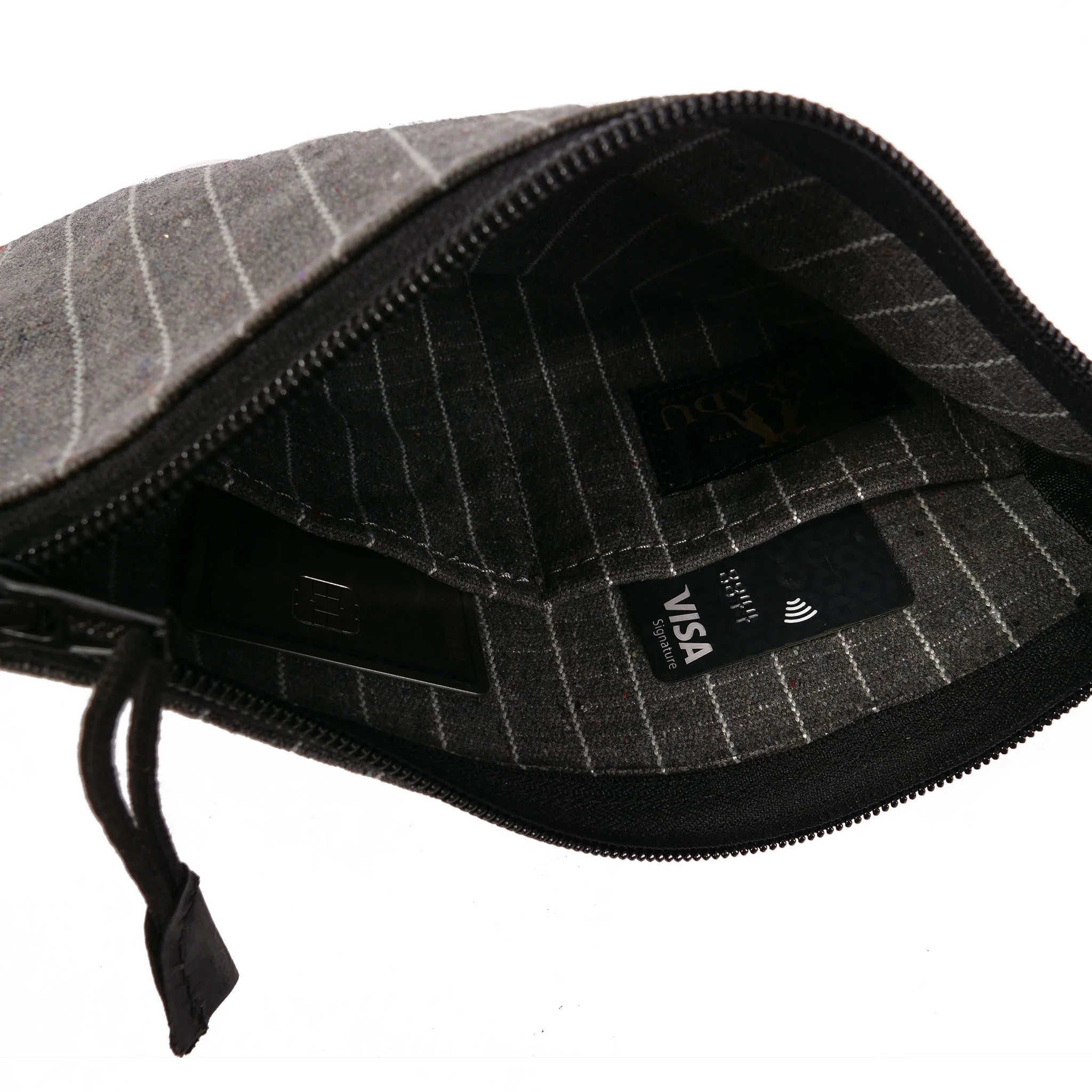 Stronghold Pouch Medium - Image 7